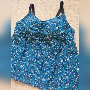 🌈AVA & VIV Nylon Spandex Built In Bra Tankini 18W